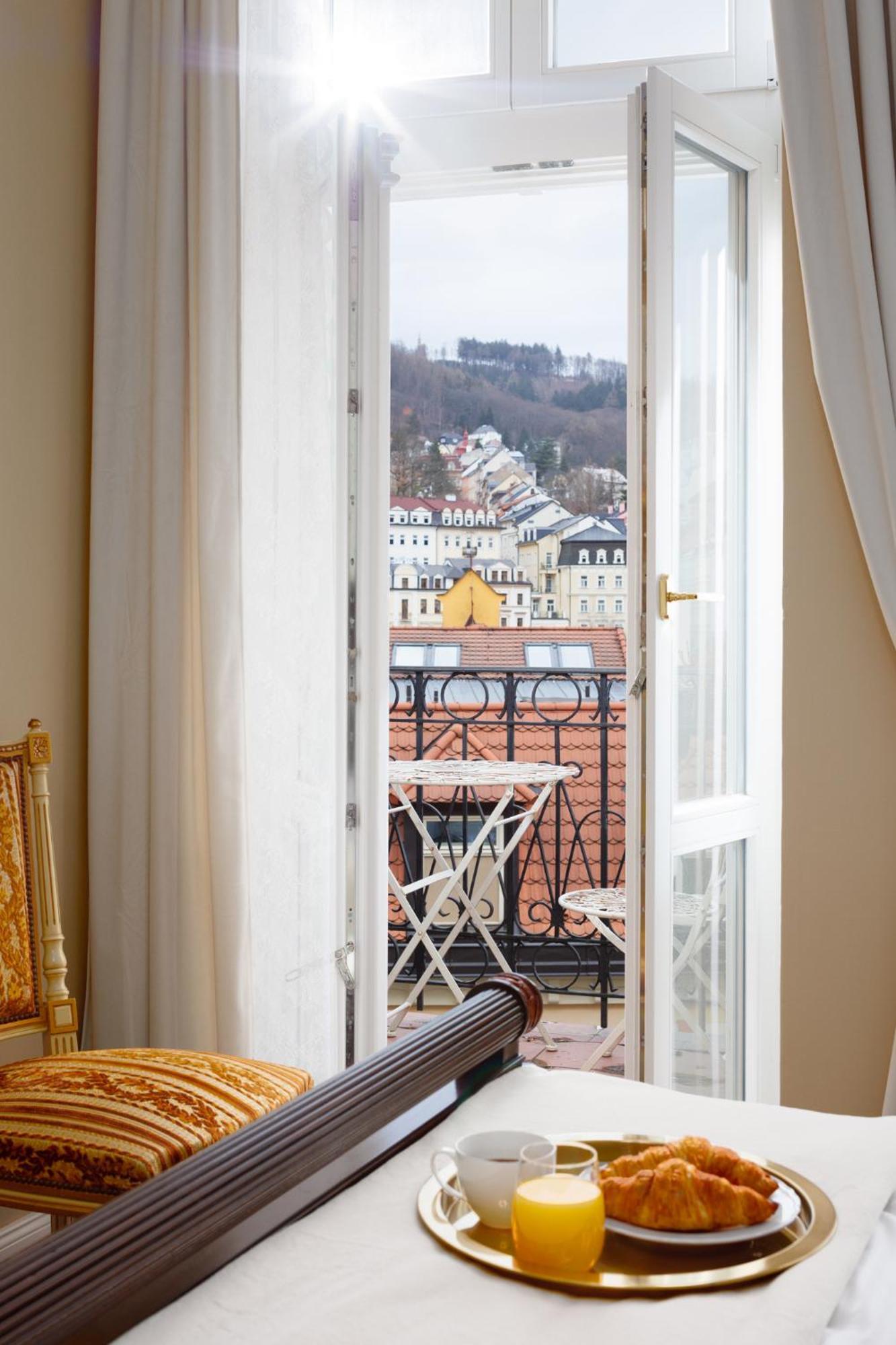 Rezidence Makart Apartman Karlovy Vary Kültér fotó